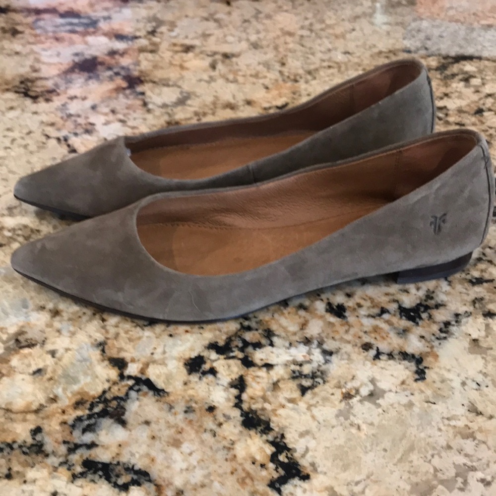 Frye flats in taupe suede